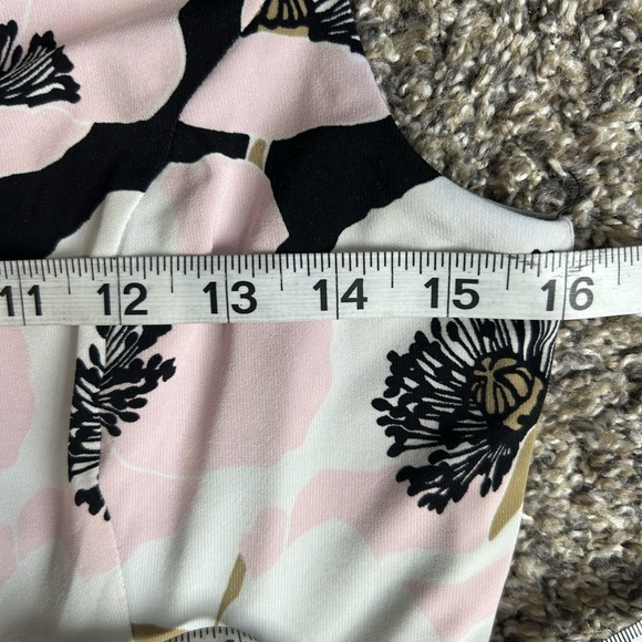 Tommy Hilfiger bold floral design midi dress in size 4 - Picture 7 of 11